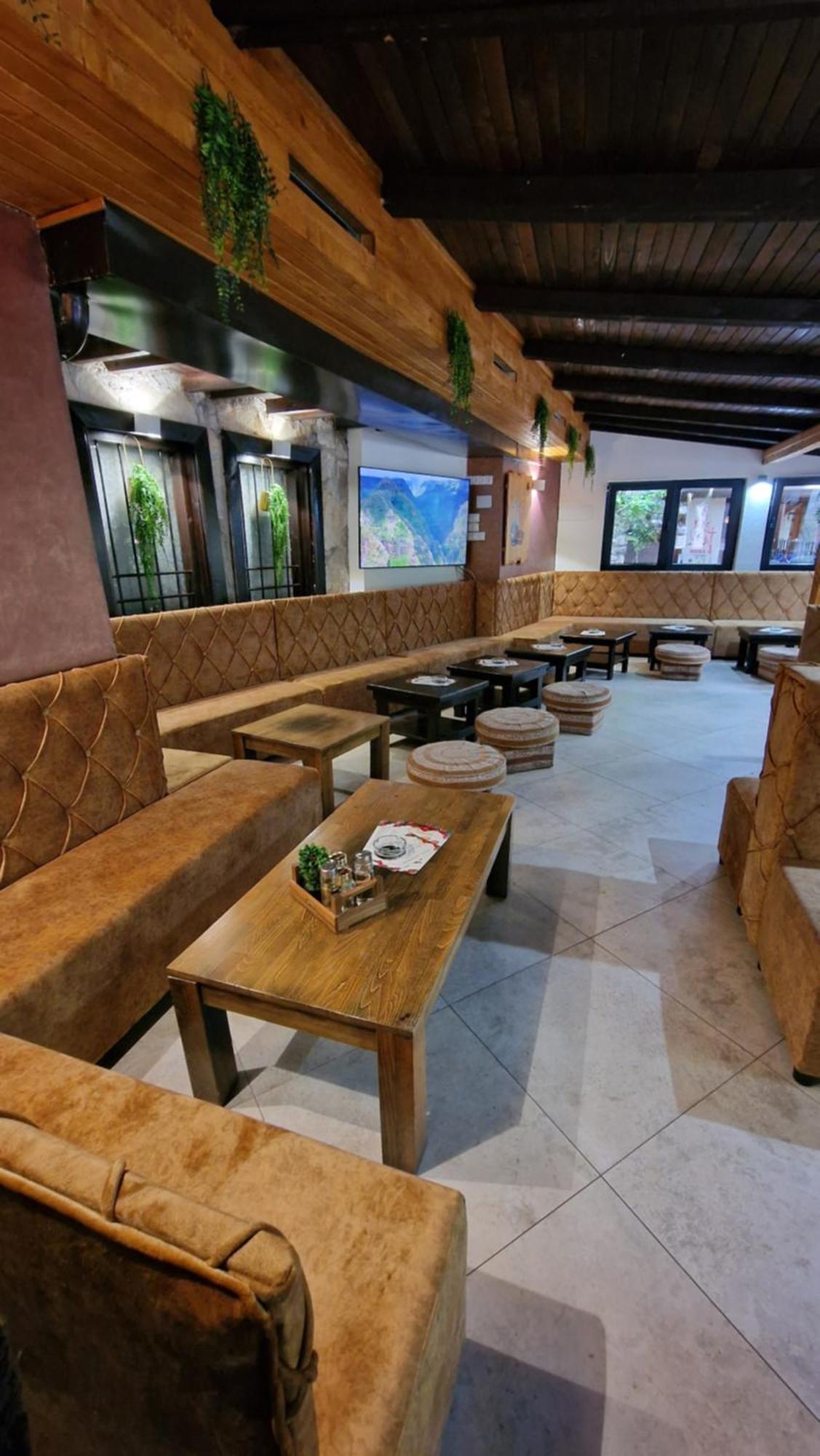 Pansion Oscar Summer Garden Mostar Ngoại thất bức ảnh
